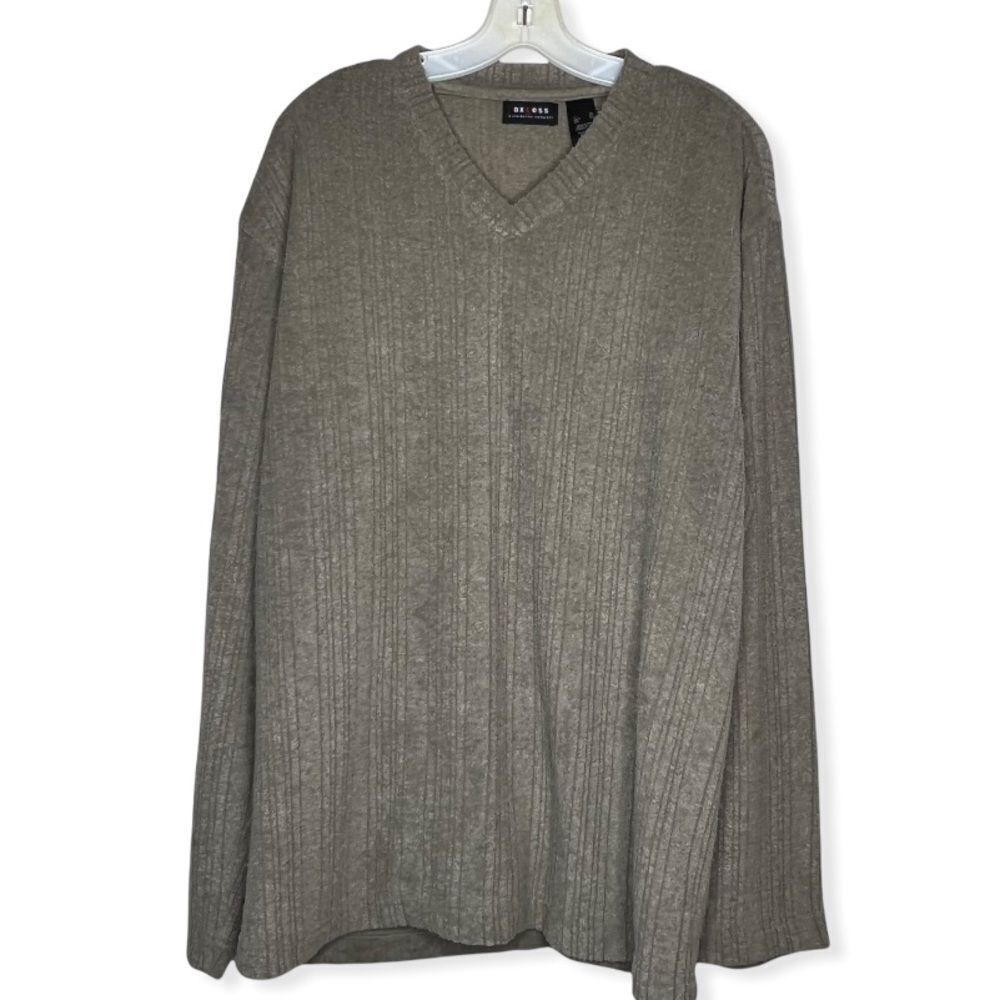 Axcess Sweater‎ - Picture 1 of 5